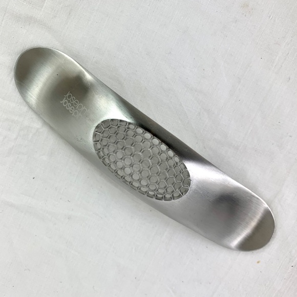 Joseph Joseph Garlic Rocker Stainless Steel Crusher Mincer Press Excellent - Picture 1 of 10